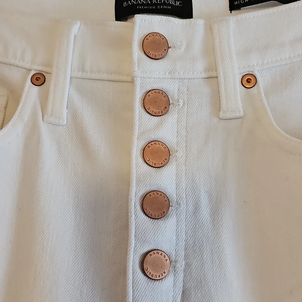 Banana Republic White High-Waisted Jeans - Picture 3 of 11